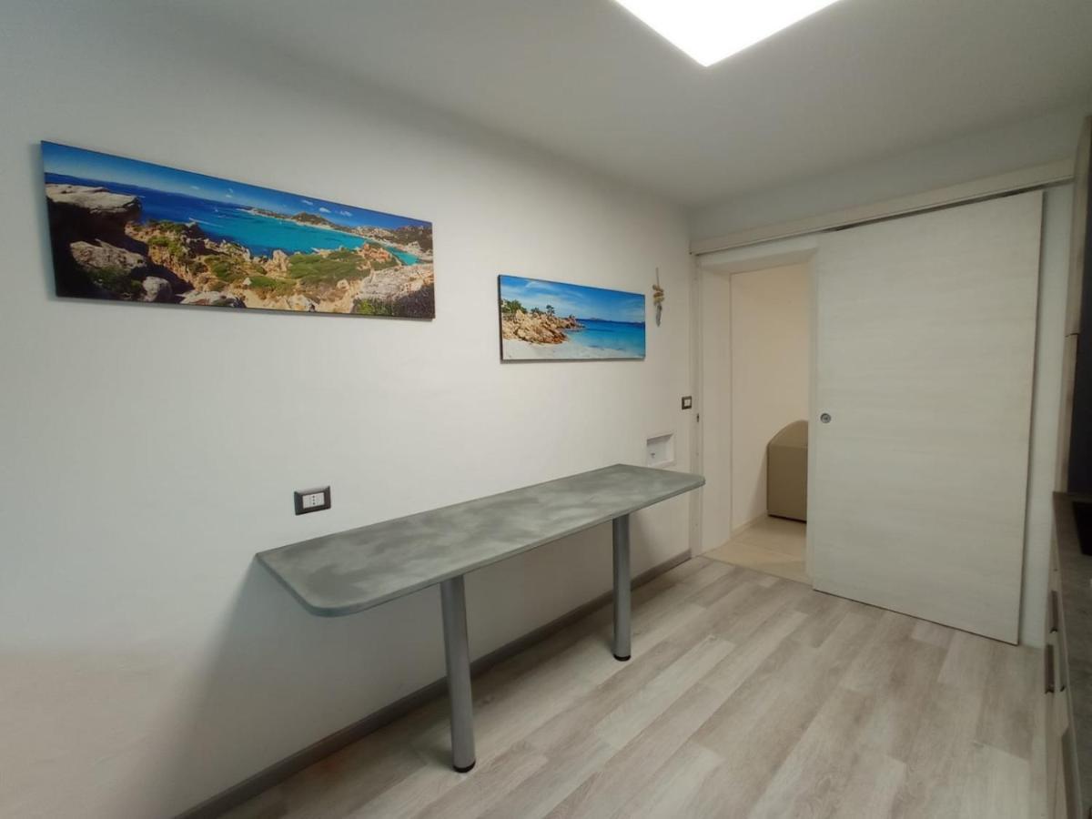 Villaggio Est Affittacamere San Teodoro  Exterior foto