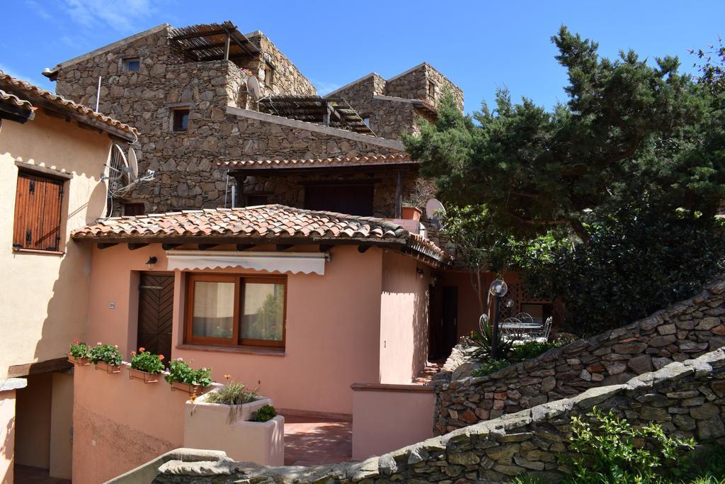 Villaggio Est Affittacamere San Teodoro  Exterior foto